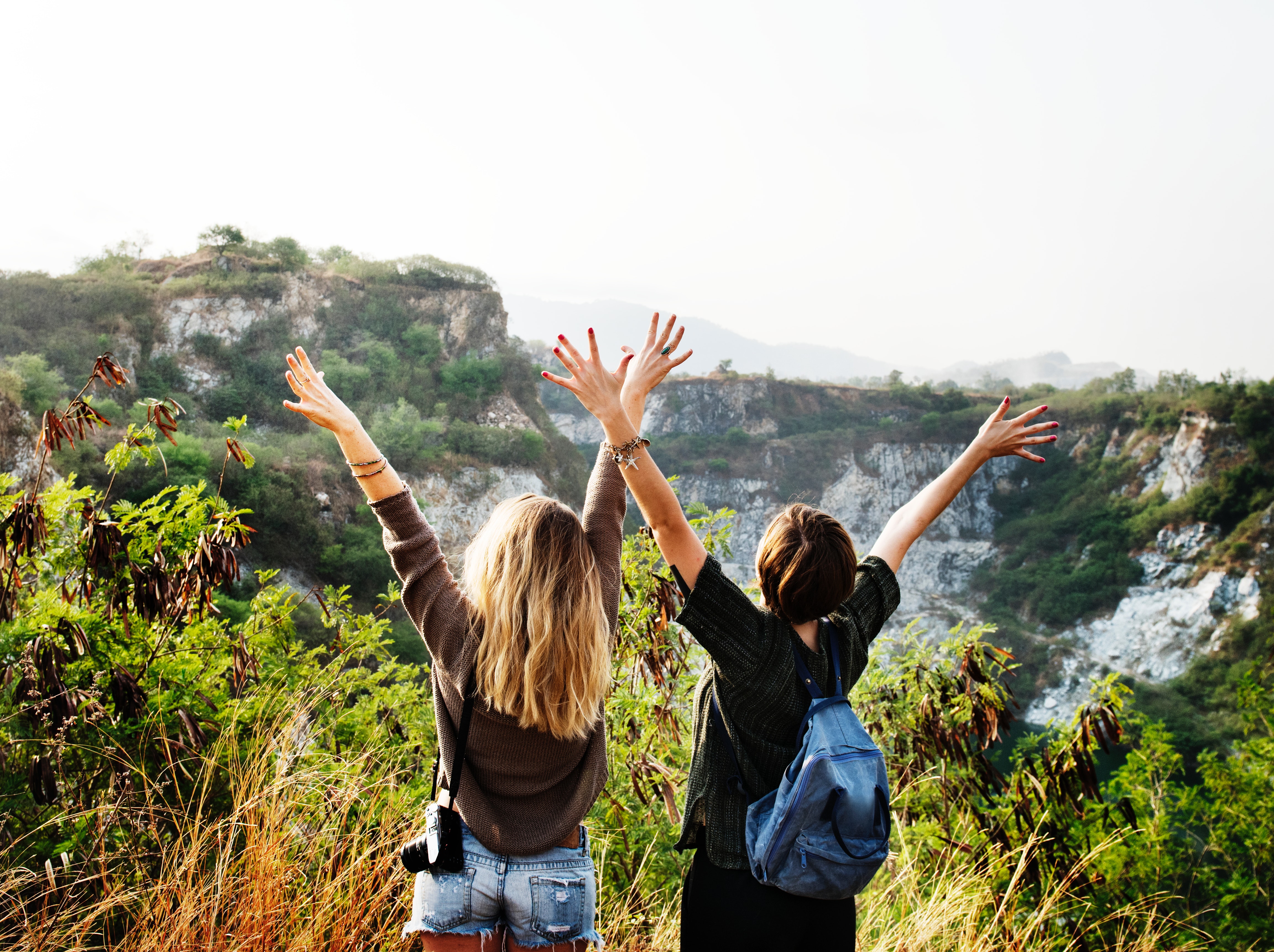 casual-cliffs-enjoyment-590510 casual-cliffs-enjoyment-590510
